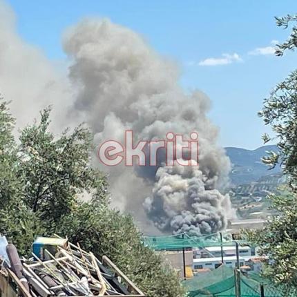 Μεγάλη φωτιά σε εξέλιξη - Κινητοποίηση ισχυρών πυροσβεστικών δυνάμεων