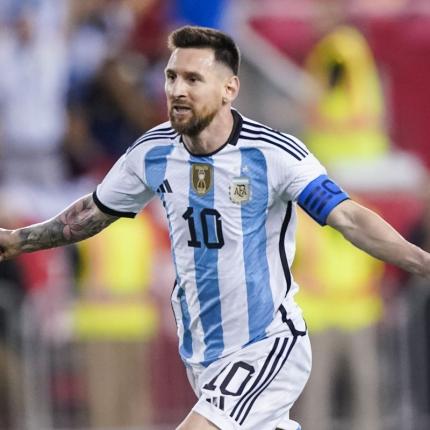 ΜΕΣΙ ΑΡΓΕΝΤΙΝΗ