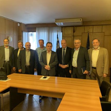 Ο Σύνδεσμος Εξαγωγέων Κρήτης στη συνάντηση για την ενίσχυση του τυποποιημένου ελαιολάδου