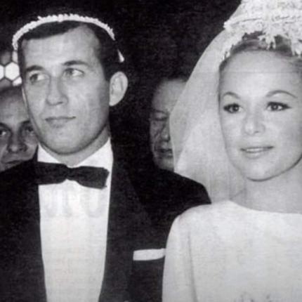 Σαν σήμερα το 1965 παντρεύτηκαν Βουγιουκλάκη-Παπαμιχαήλ