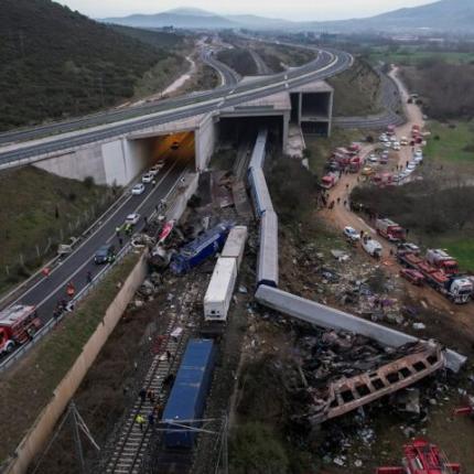 τεμπη τρενα