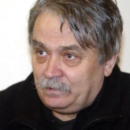 λάκης παπαστάθης