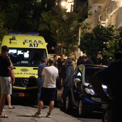 Άγριο μαχαίρωμα - Δύο άτομα στο νοσοκομείο