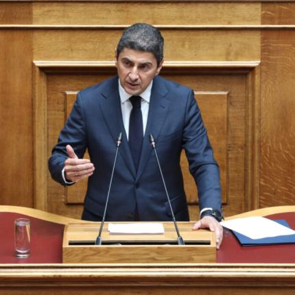 Λευτέρης Αυγενάκης