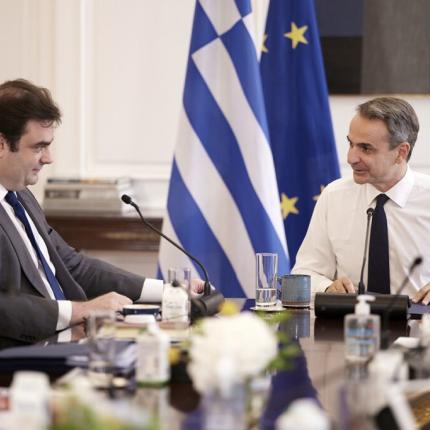 Μητσοτάκης Πιερρακάκης