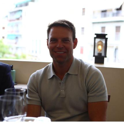 Σε ανάρτησή του στα μέσα κοινωνικής δικτύωσης απαντάει σε όσους τον κατηγορούν σημείο προς σημείο.