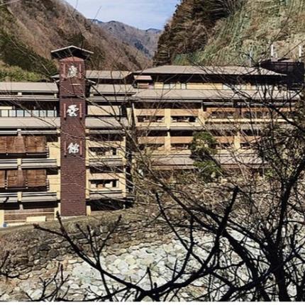 αρχαιότερο ξενοδοχείο