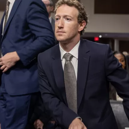 μαρκ ζουκεμπεργκ