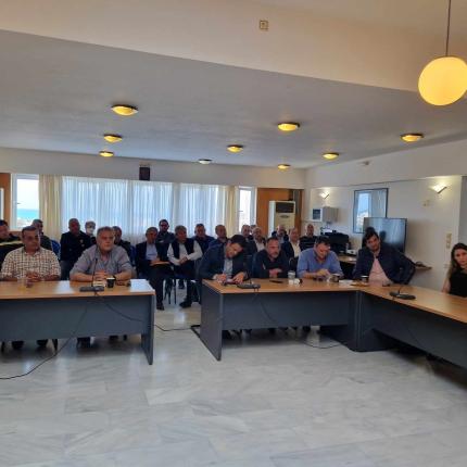 Συνάντηση εργασίας για τη νέα τουριστική περίοδο στον Δήμο Χερσονήσου