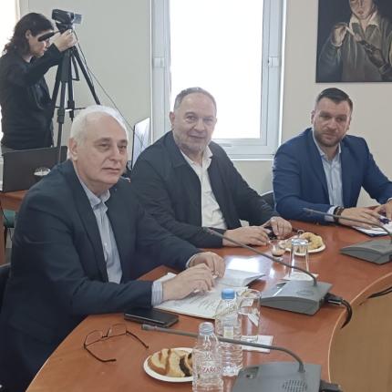 γιάννης κουράκης