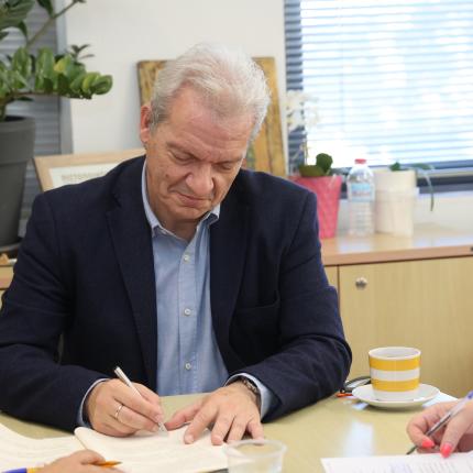 αλεξης καλοκαιρινός