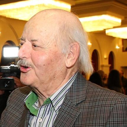 κώστας ασλάνης