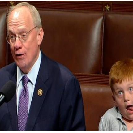 γιος Γερουσιαστή 