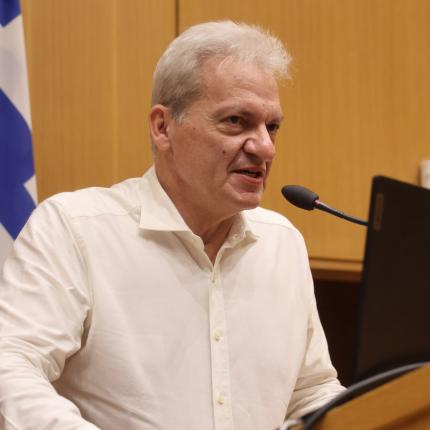 αλεξης καλοκαιρινός
