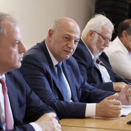 Κώστας Τσιάρας