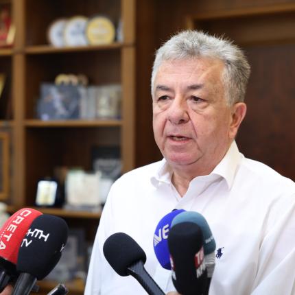 Σταύρος Αρναουτάκης 