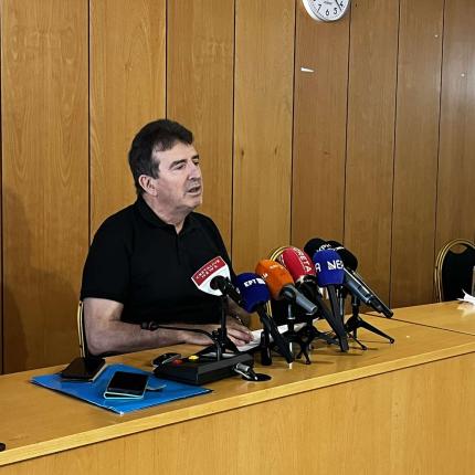 μιχάλης χρυσοχοϊδης