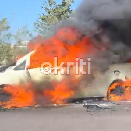 φωτια σε αυτοκινητο 