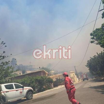 φωτια στο ρεθυμνο