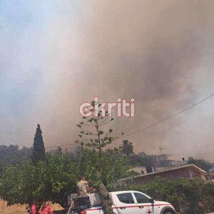 φωτια στο ρεθυμνο