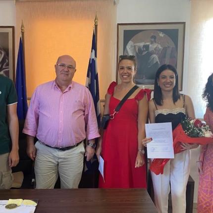 ΜΠΕΛΑΔΑΚΗΣ ΜΕ ΝΕΟΔΙΟΡΙΣΤΟΥΣ ΠΡΩΤΟΒΑΘΜΙΑΣ ΕΚΠΑΙΔΕΥΣΗΣ