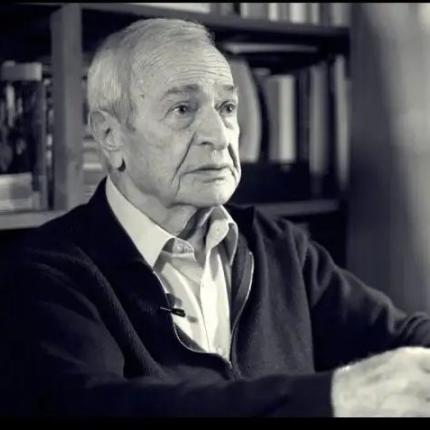 μανολης παπαστεφανάκης