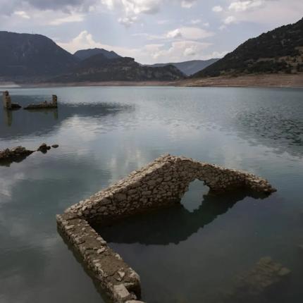 Μόρνος 