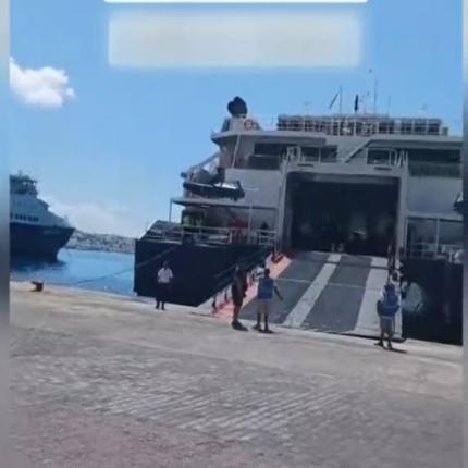 ντοκουμέντο καταπέλτης