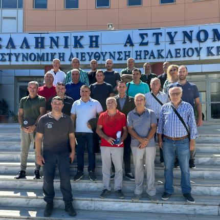 ενστολοι Κρήτης