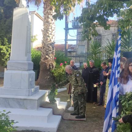 επιζών λέσβος