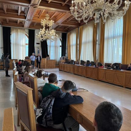 επίσκεψη στη Λότζια