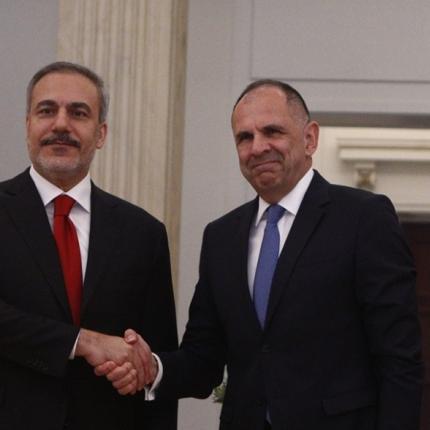 γεραπετρίτης φιντάν