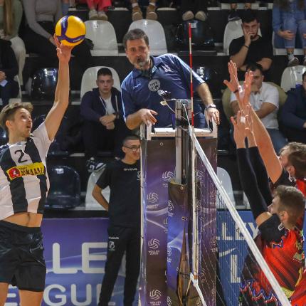 ofi-volley