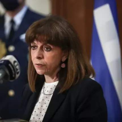  Κατερίνα Σακελλαροπούλου