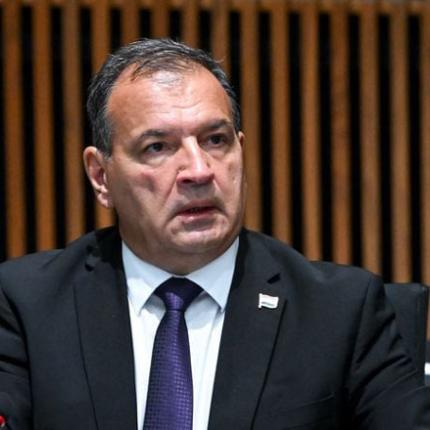 βίλι μπέρος κροατία