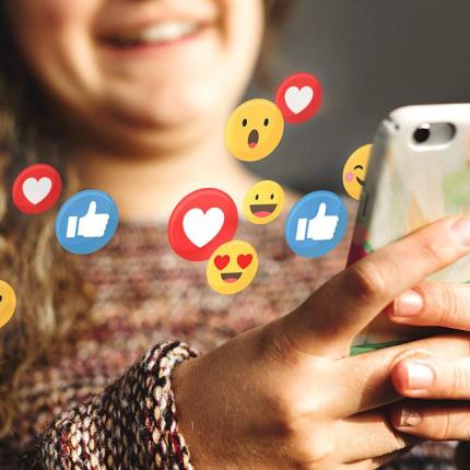 παιδί social media