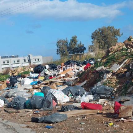χωματερή αστυνομικό μέγαρο