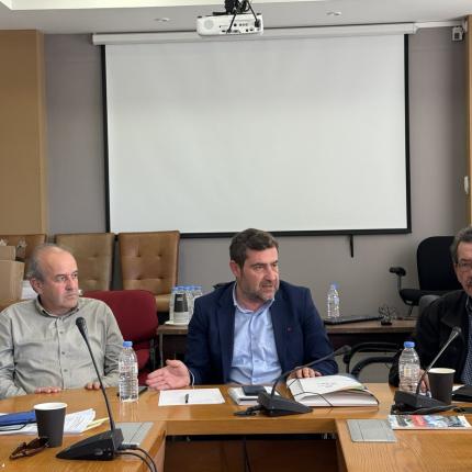 γιαννης ανδρουλακης