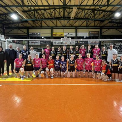 ofi-kipello-volei-ginekes