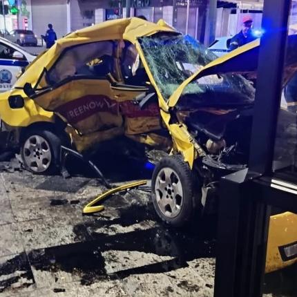 Περιστέρι - τροχαίο δυστύχημα 