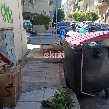 σκουπίδια