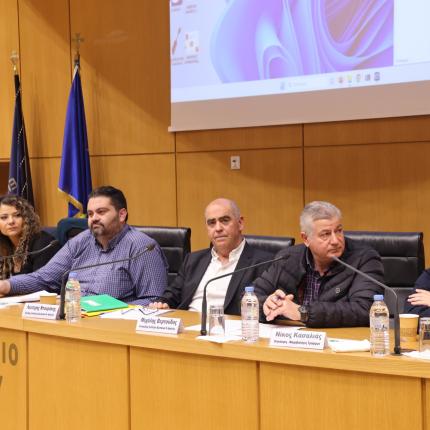 κρεοπωλείο γειτονιάς 