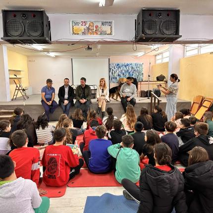 Ο Μποκέας στο 1ο Δημοτικό Σχολείο Αγίας Μαρίνας