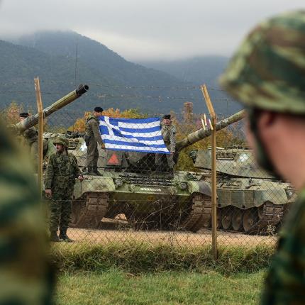 στρατός