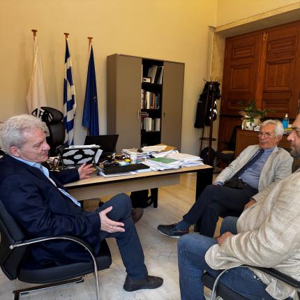 Συνάντηση του Δημάρχου Ηρακλείου με την Διοίκηση του ΠαΓΝΗ