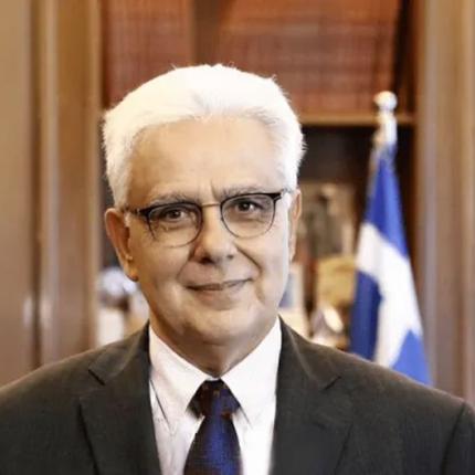 Νικός Σαλάτα