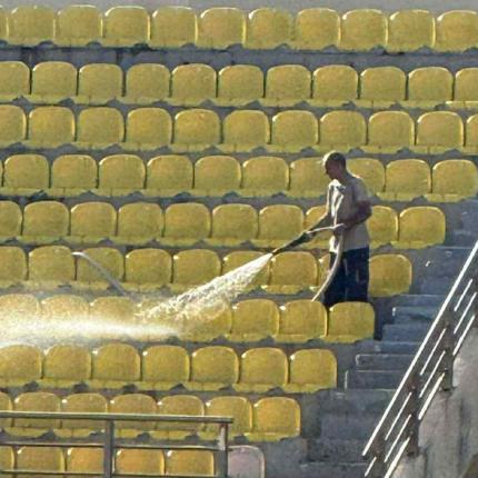 Παγκρήτιο στάδιο πλύσιμο 