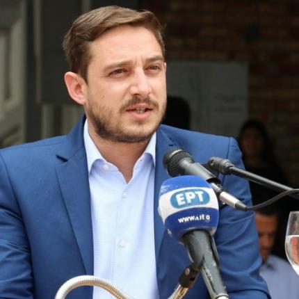 λαμπρος αντωνοπουλος