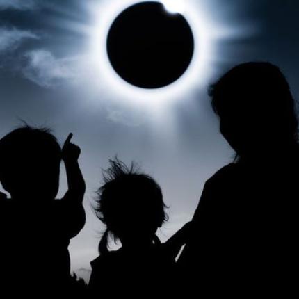 ΕΚΛΕΙΨΗ ΗΛΙΟΥ