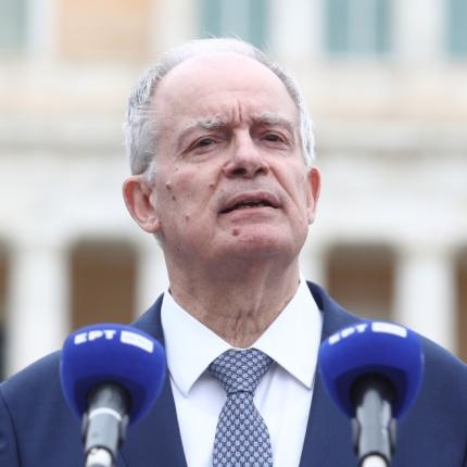 Κωνσταντινος Τασούλας 